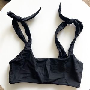 MIKOH Jamaica Top Black